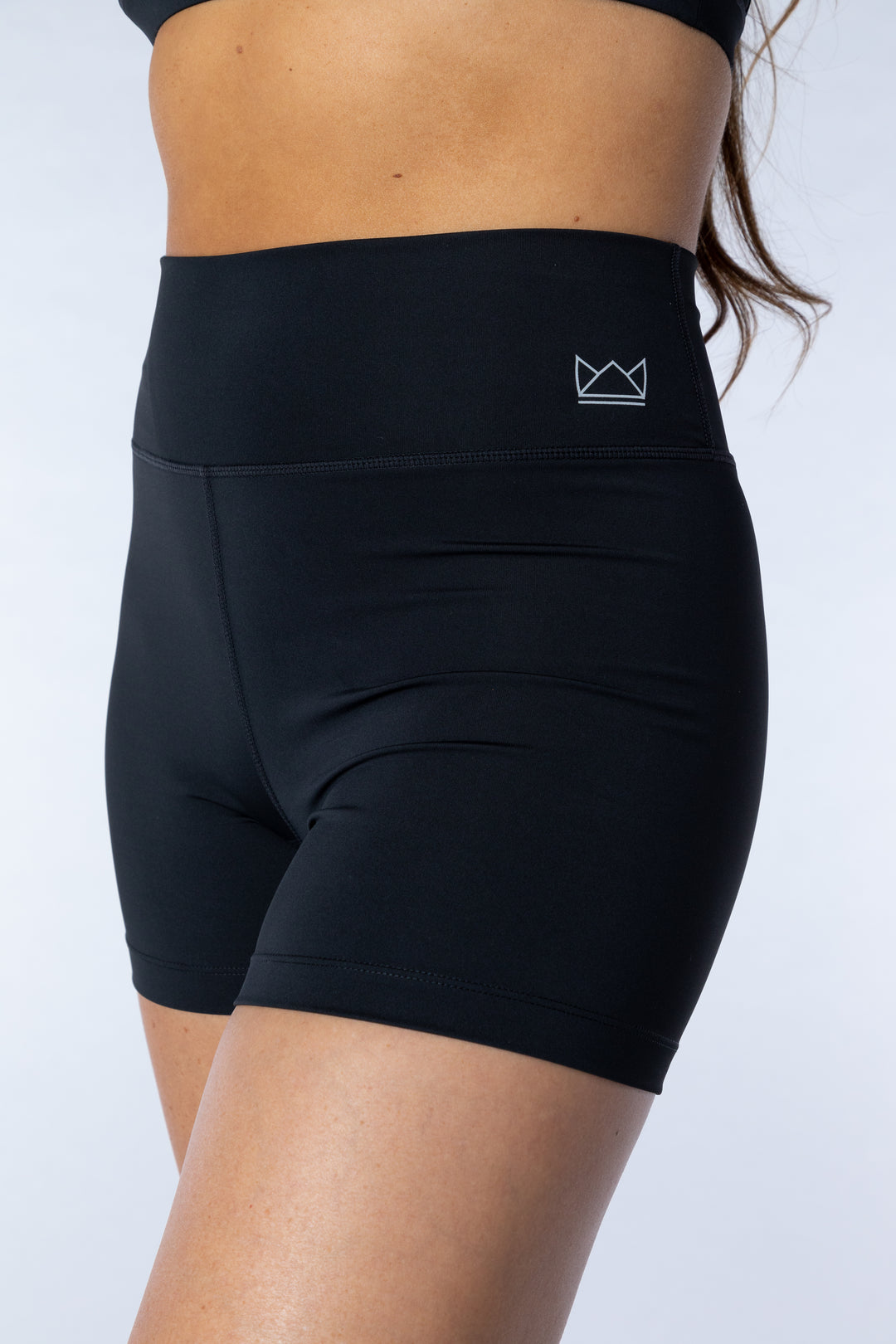 ENERGY High Rise 4.5" Performance Shorts